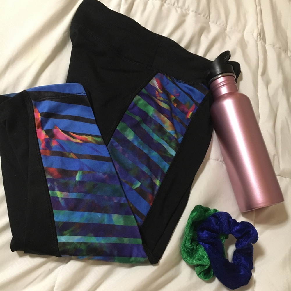 LuLa Roe Crop Yoga Pant